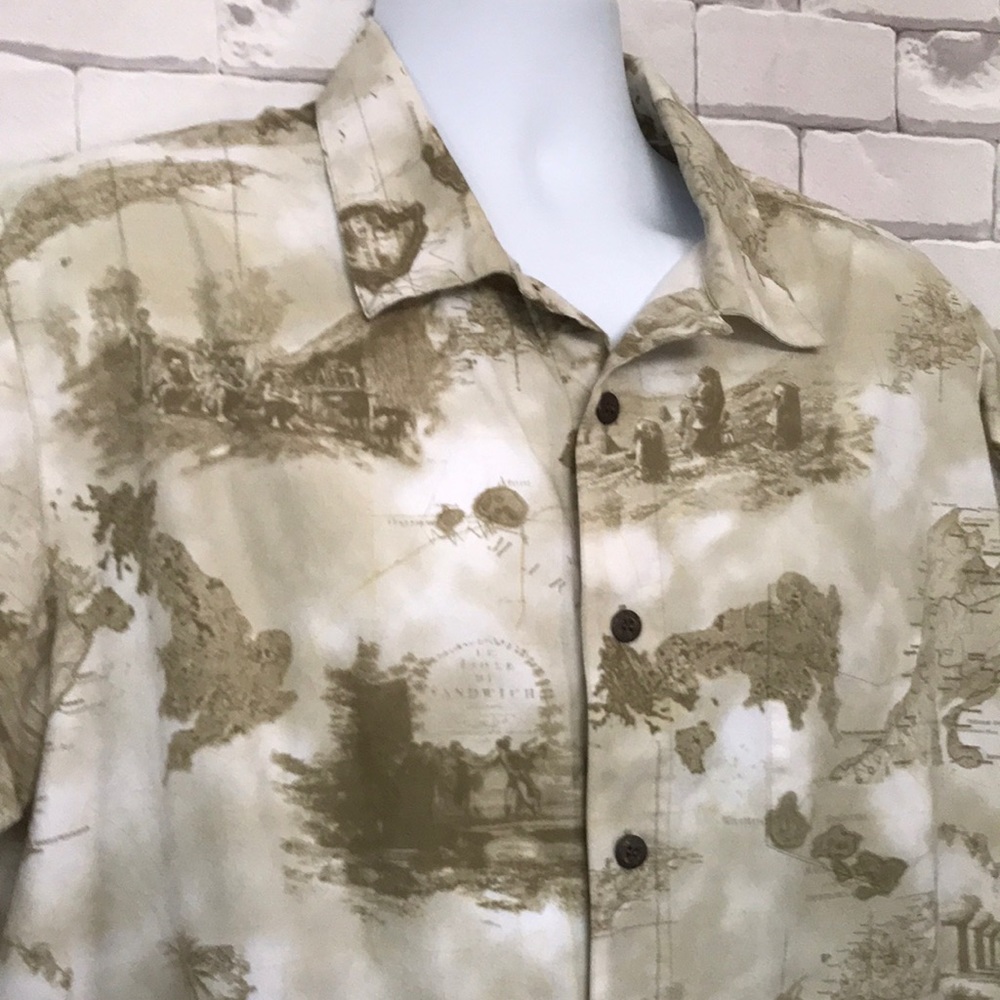 Men’s Trader Bay unique map shirt.